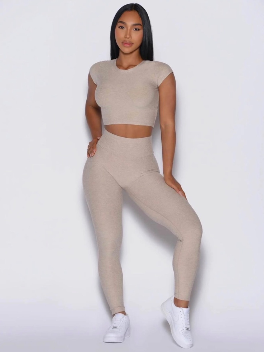 Bombshell Sportswear Movement Leggings - S / Taupe